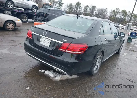 2016 Mercedes-Benz E 400 4Matic z USA, uszkodzony, nr VIN WDDHF6HB1GB184329